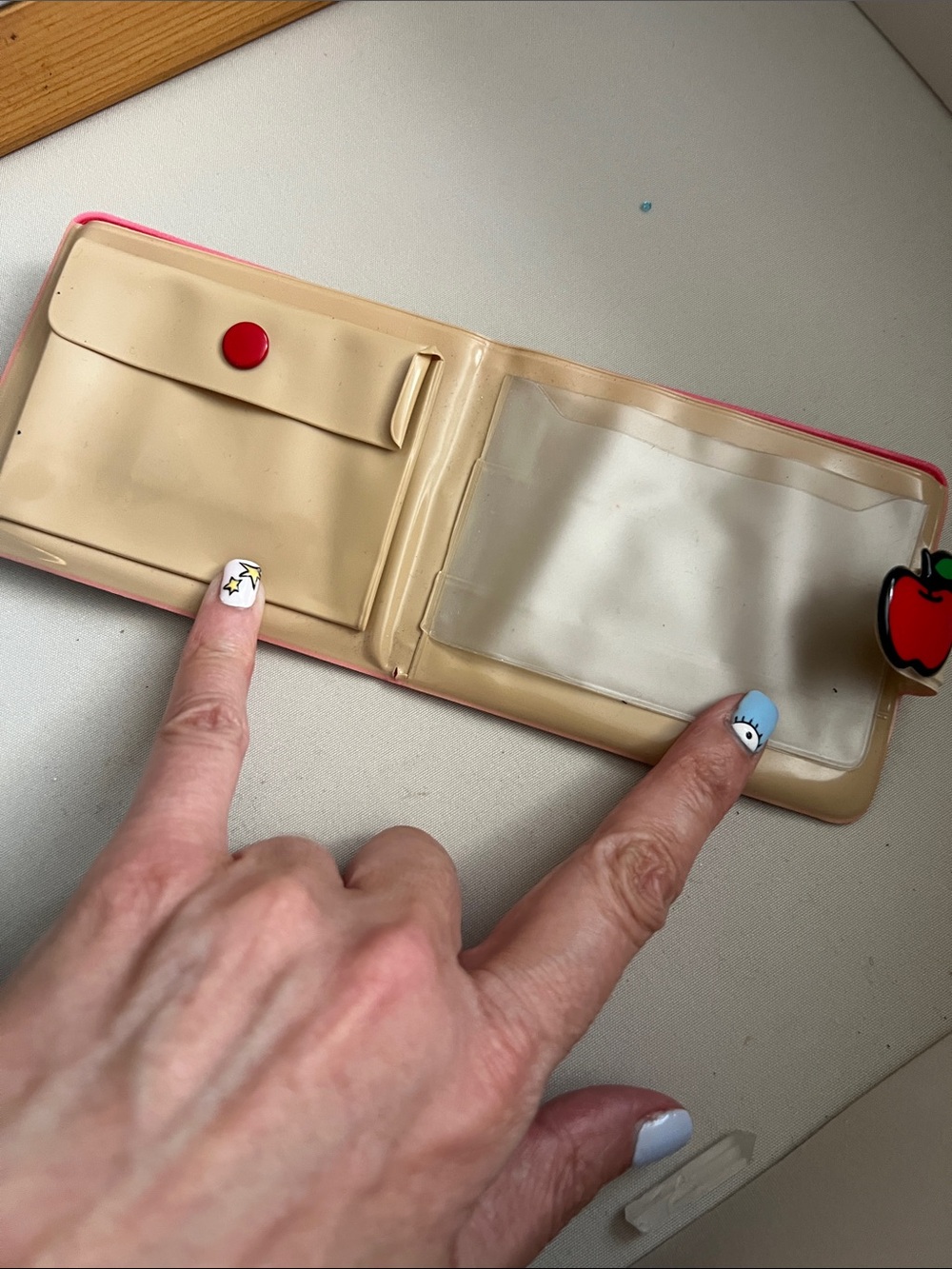 Hello Kitty wallet - Picture 2 of 4